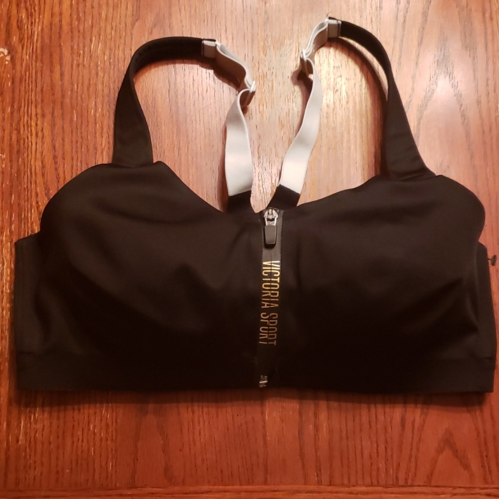 VS INCREDIBLE KNOCKOUT SPORTS BRA 36D